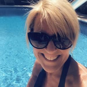 Meet your Posher, Deb